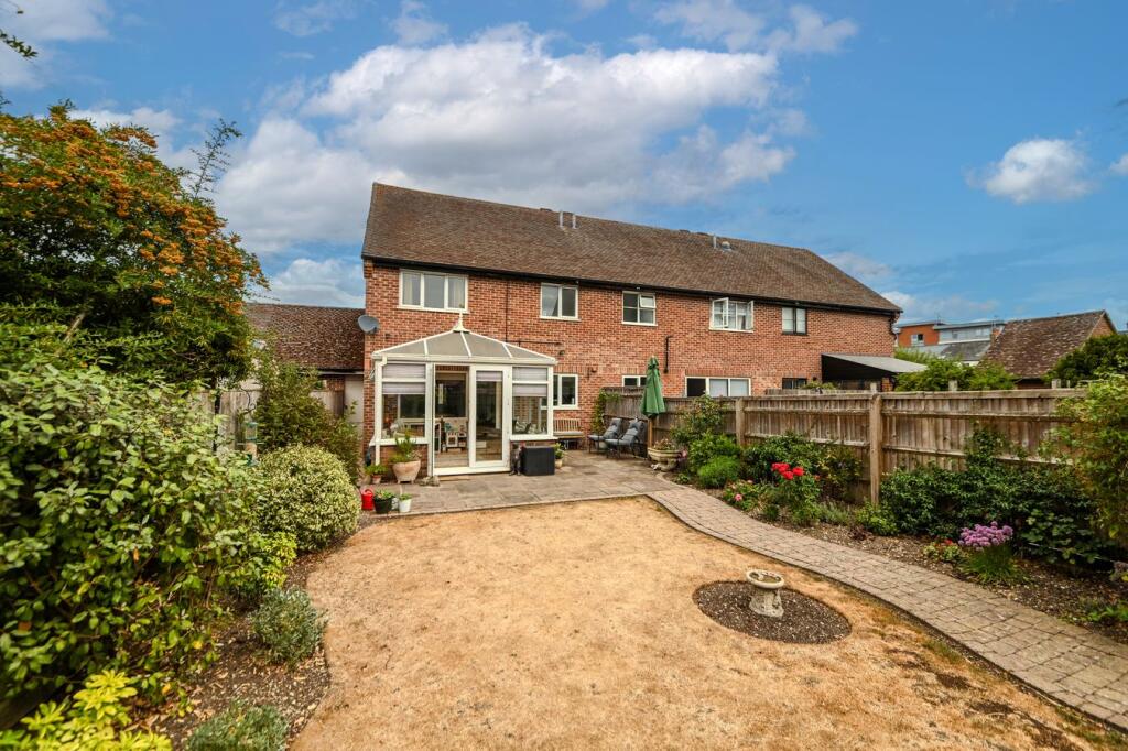 House in Newbury, West Berkshire - View 4
