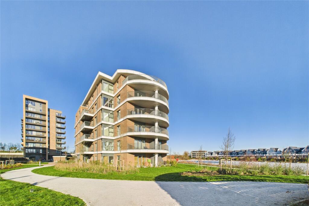 Main image of property: Flagstaff Road, Reading, Berkshire, RG2