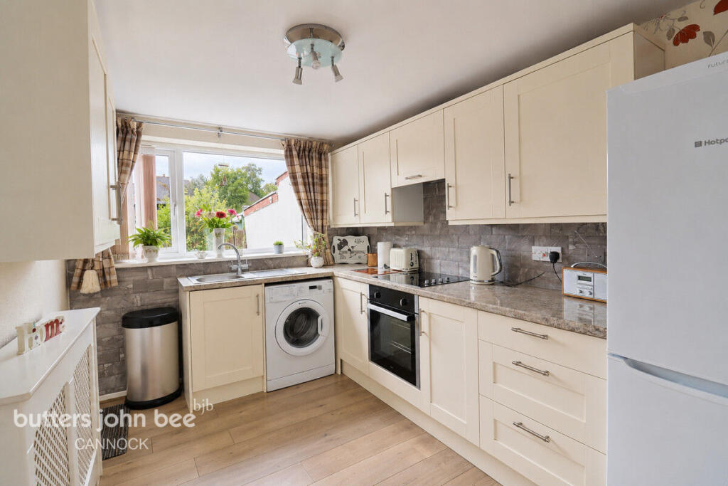 House in Walsall - View 3