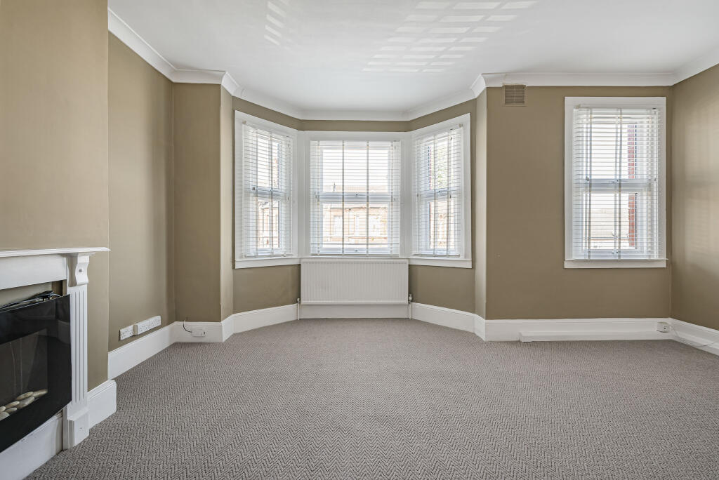 Apartment in London - View 4
