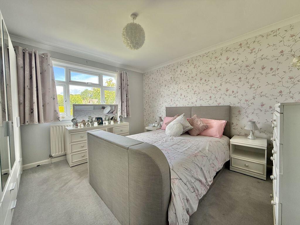 Meadow Close, Kingskerswell photo 4