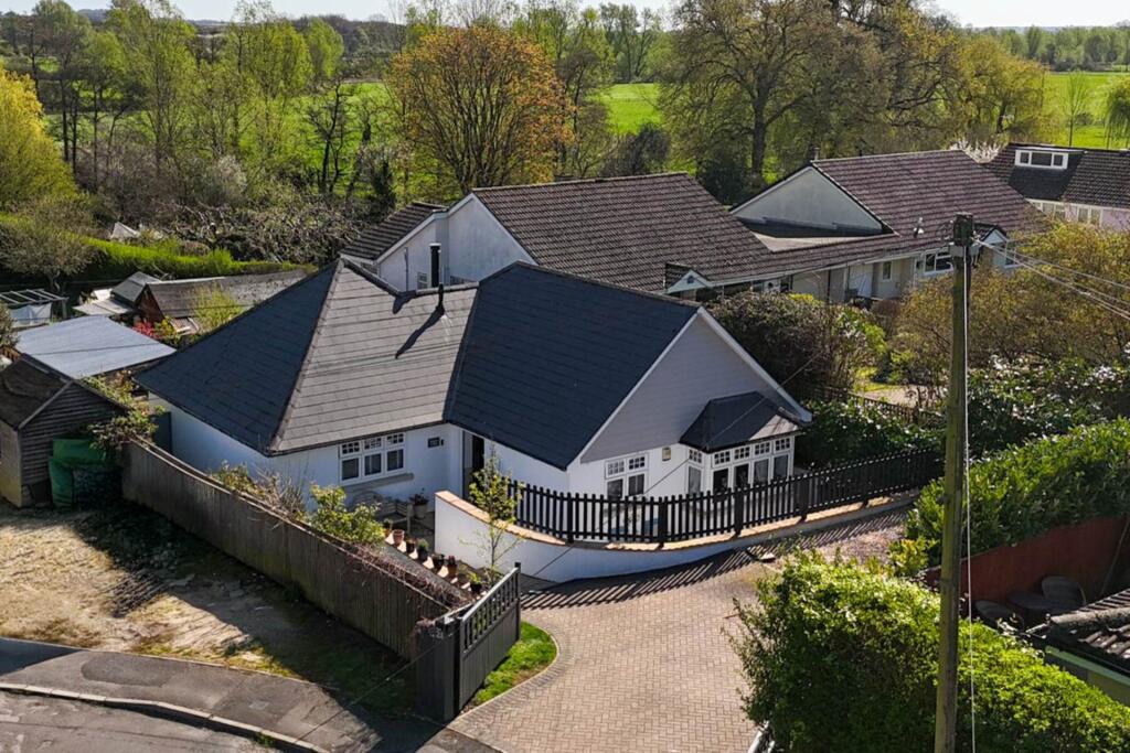 Main image of property: Slopers Mead, Spetisbury