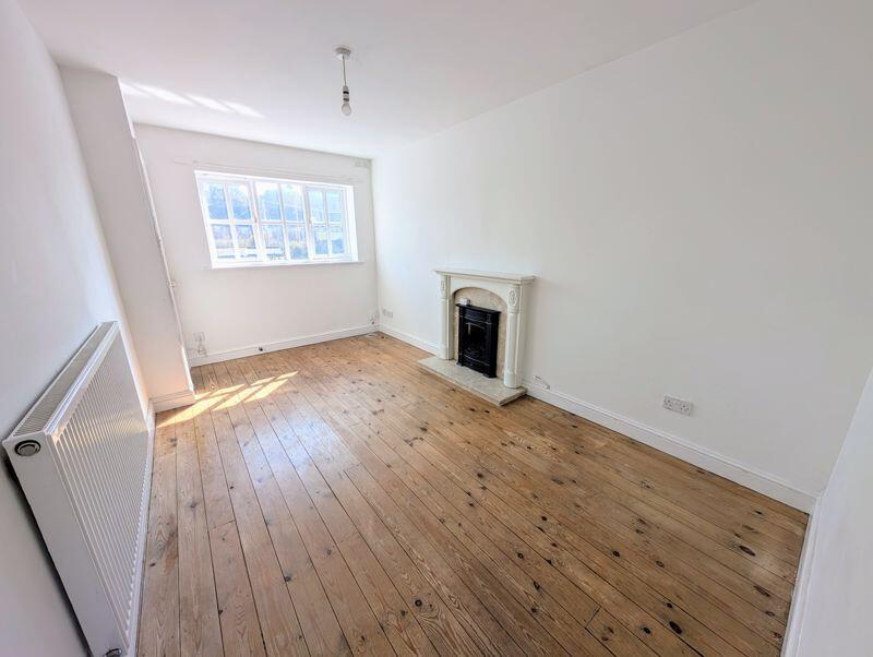House in Shrewsbury - View 2