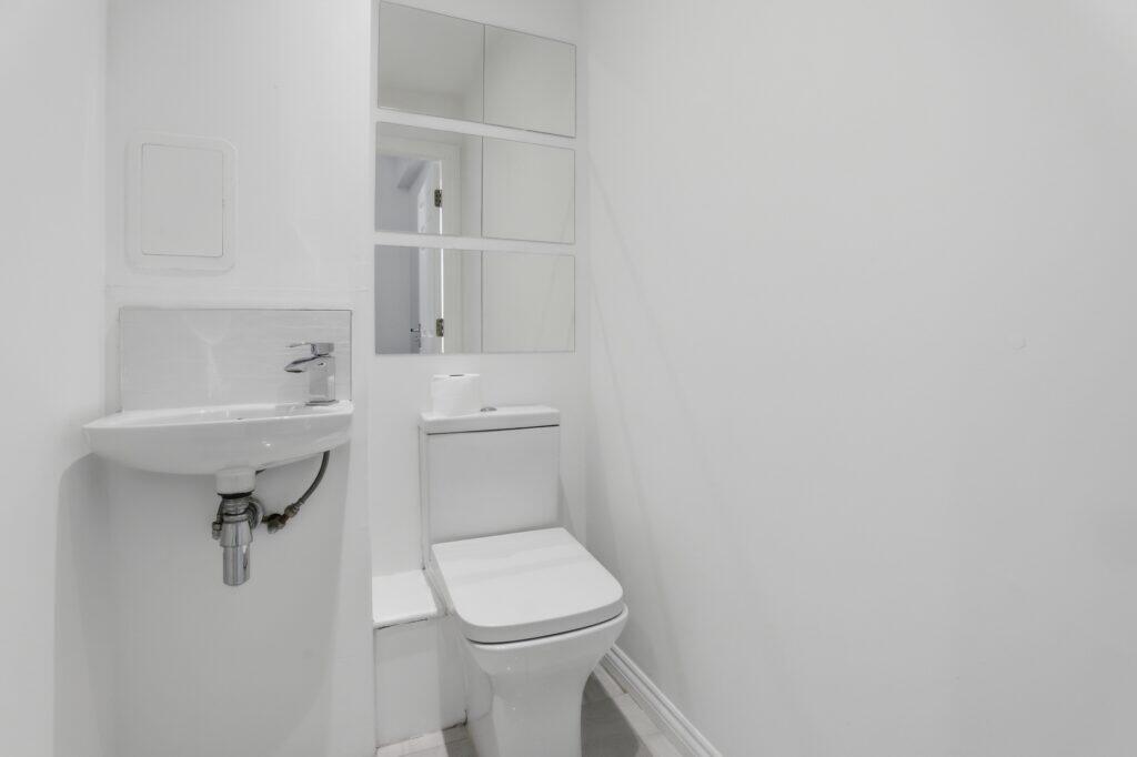 Caledonia Street, Dalmuir - More