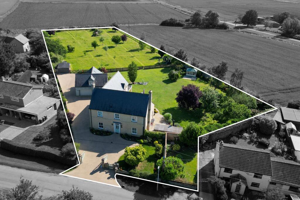 House in East Cambridgeshire, Downham - View 4