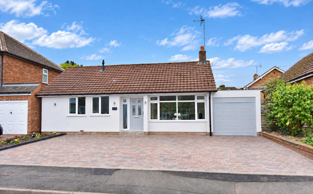 Main image of property: HALESOWEN, Roundhills Road