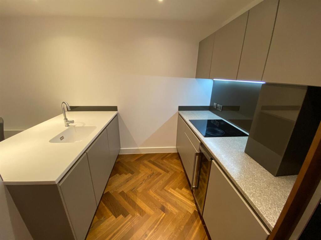 9 Owen Street, Manchester photo 4