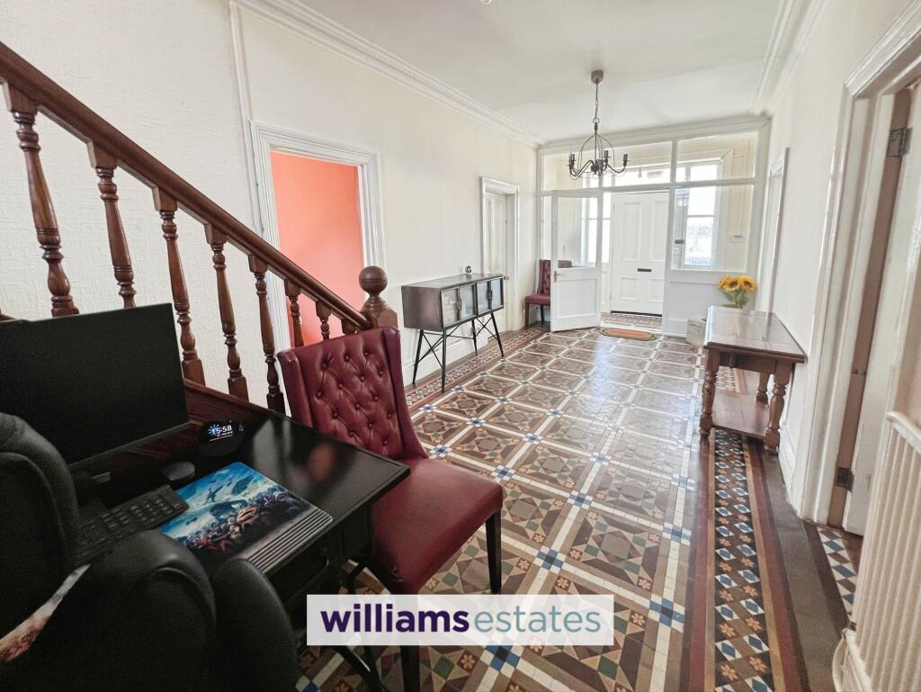 Llanrhydd Street, Ruthin, LL15 - View 5