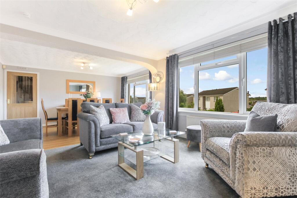 Fairford Drive, Cumbernauld, Glasgow, North Lanarkshire, G67 photo 3