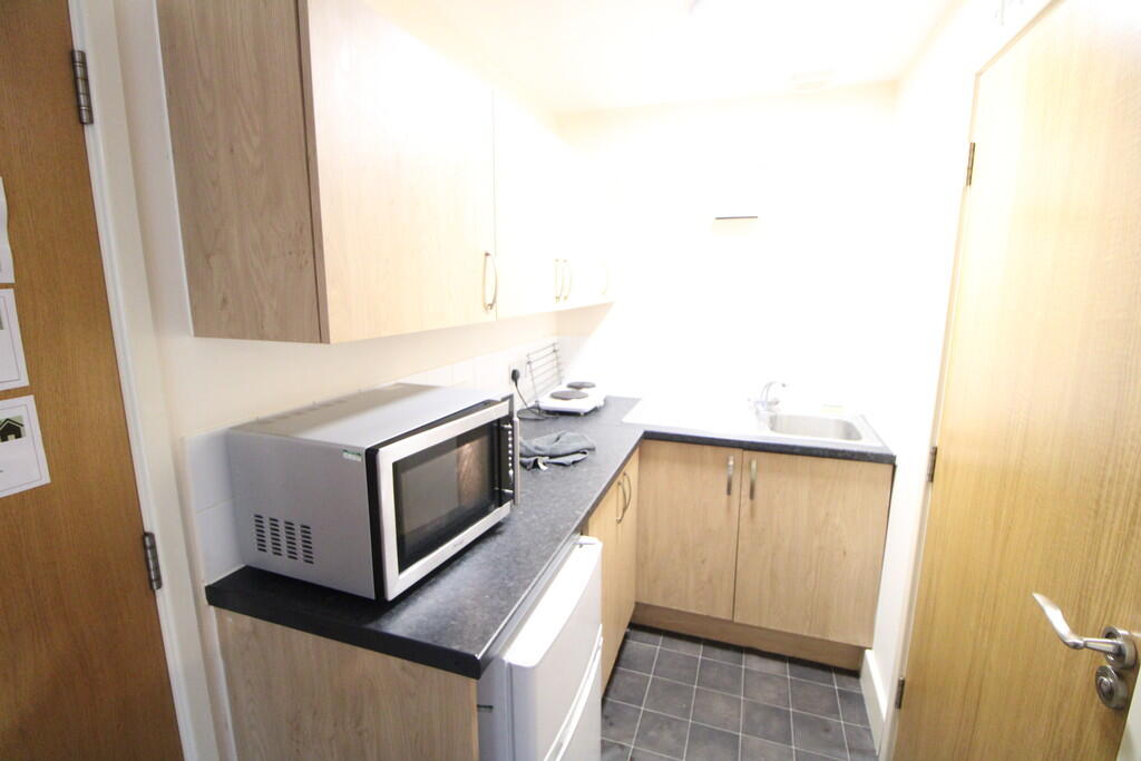 Apartment in Colchester - View 4