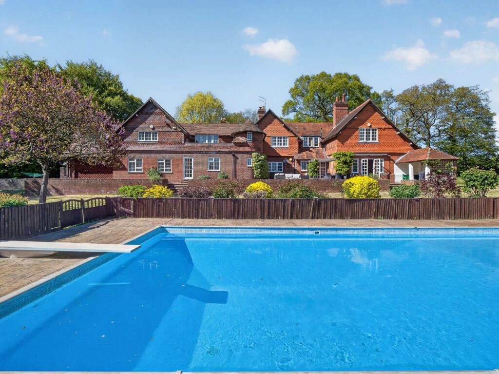 Main image of property: Hewins Wood House, Bradfield, Reading