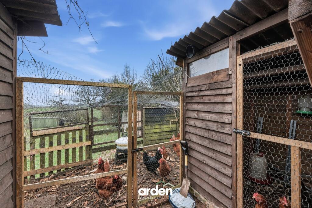 Additional image 12 of Evesham Road, Astwood Bank, B96