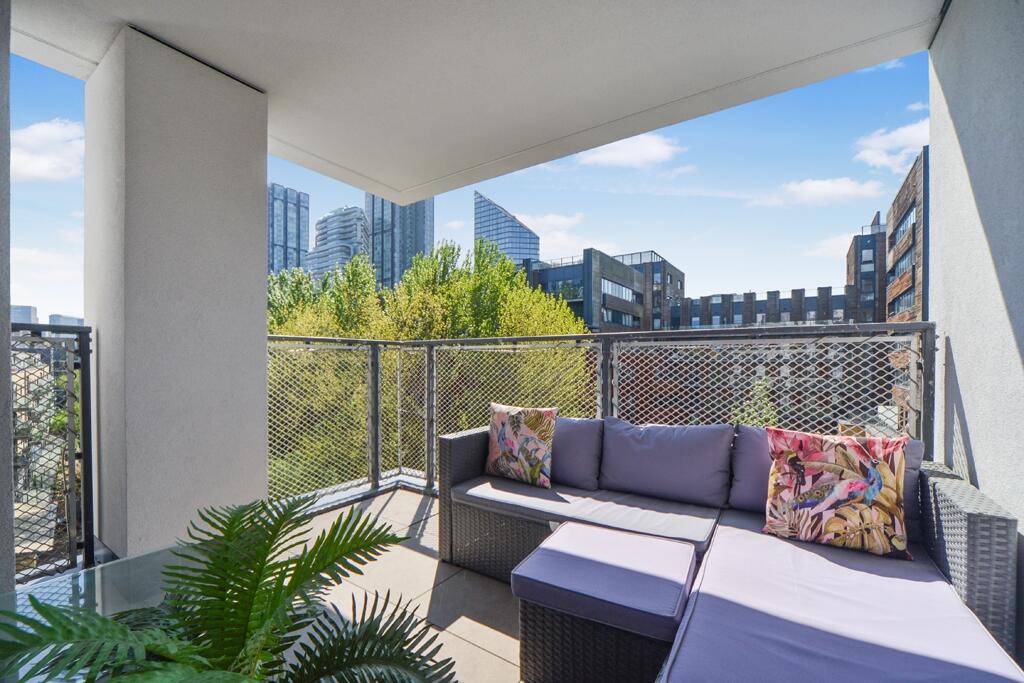 Apartment in London - View 2