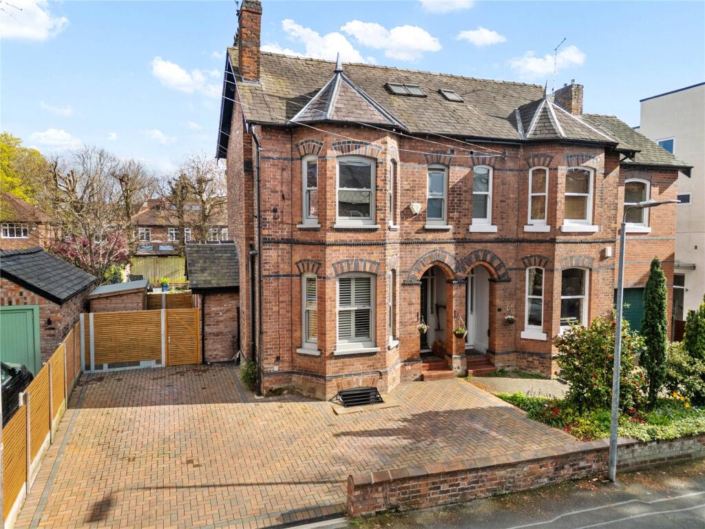 Main image of property: Cambridge Road, Hale, Altrincham, Greater Manchester, WA15