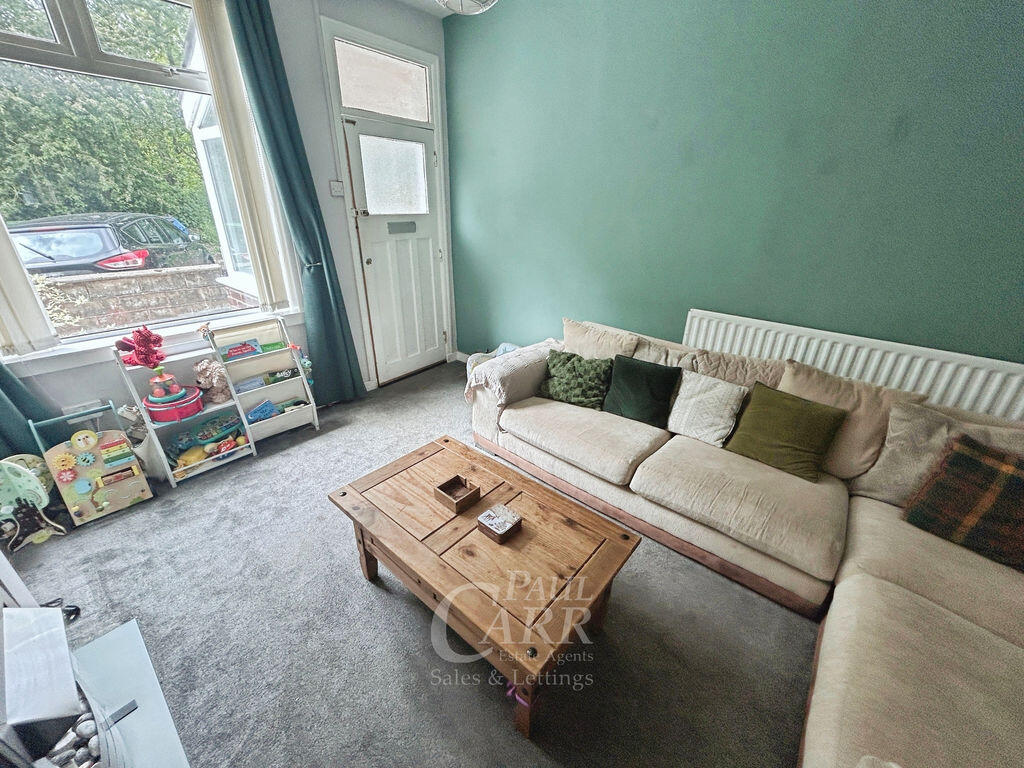 House in Sandwell, West Midlands - View 2