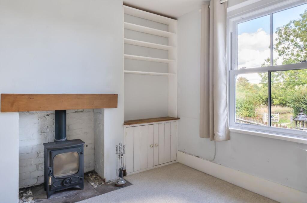 House in Tonbridge - View 3