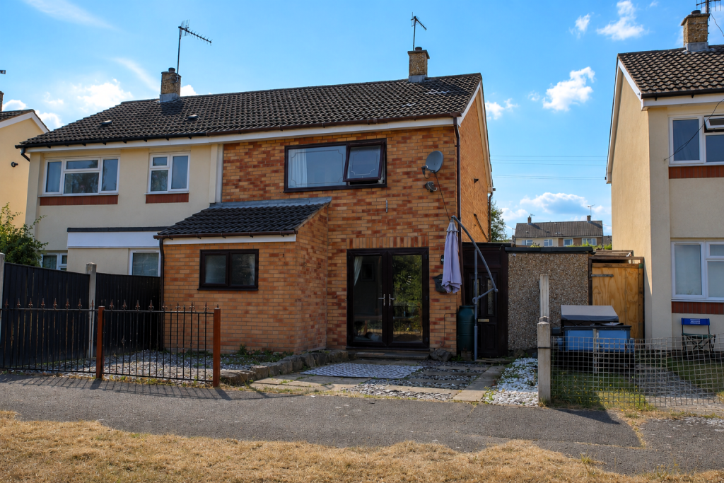 Main image of property: Longshaw Close, Staveley, Chesterfield, Derbyshire
