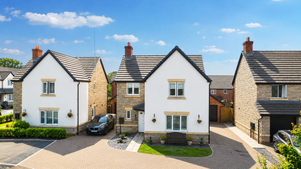 Main image of property: Rhodfa Gelli Aur, Penllergaer, Swansea, West Glamorgan SA4