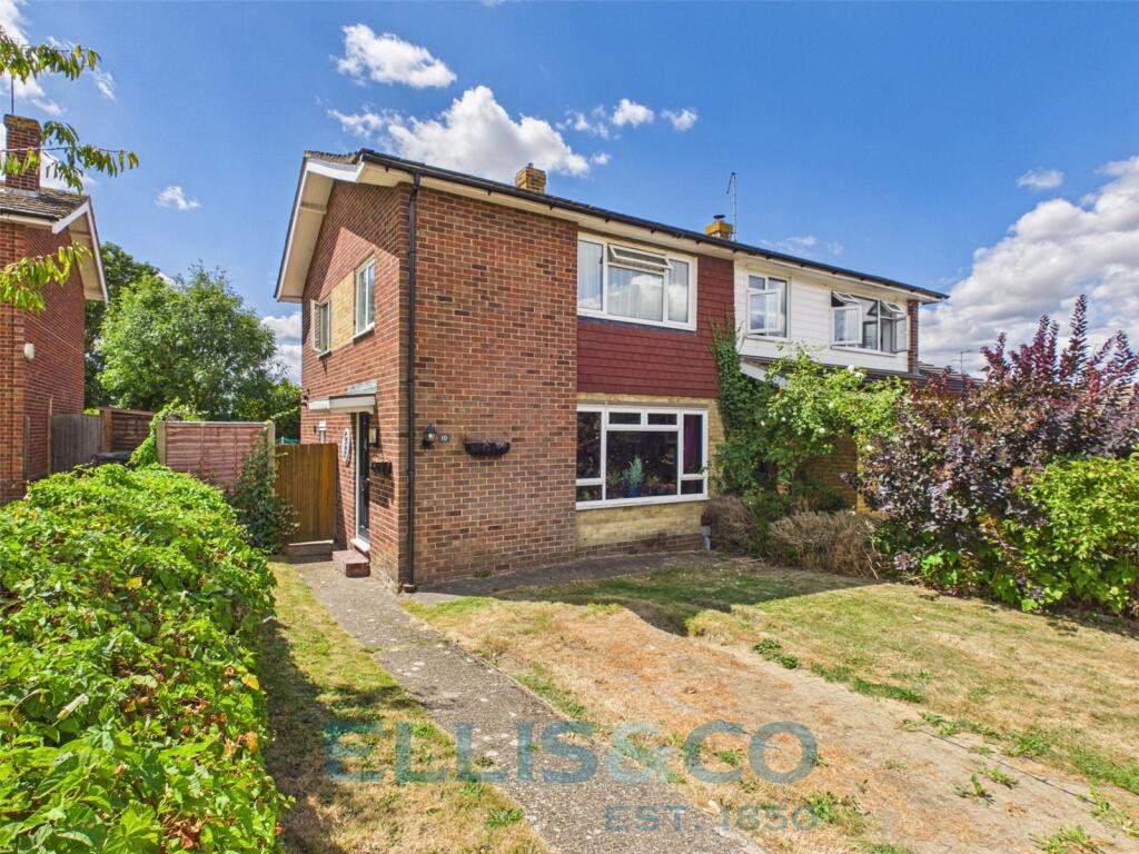 Main image of property: Mount Avenue, Yalding, Maidstone, Kent, ME18