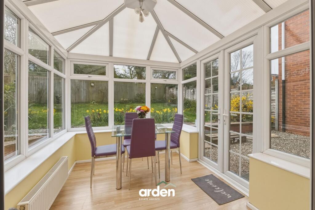House in Redditch, Oakenshaw South - View 4