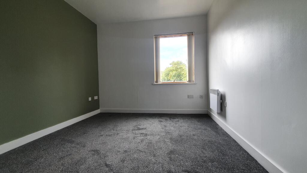 Apartment in Preston - More