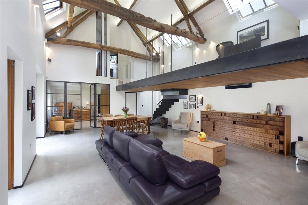 Main image of property: North Place, Headington, OX3