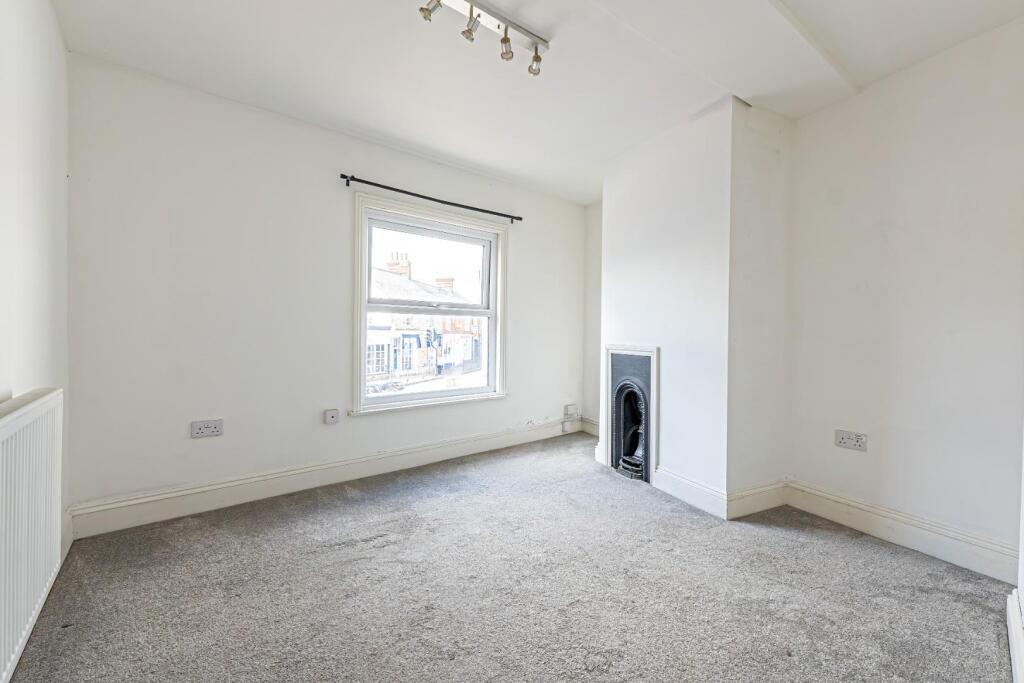 Apartment in Leighton Buzzard, Leighton-Linslade - More