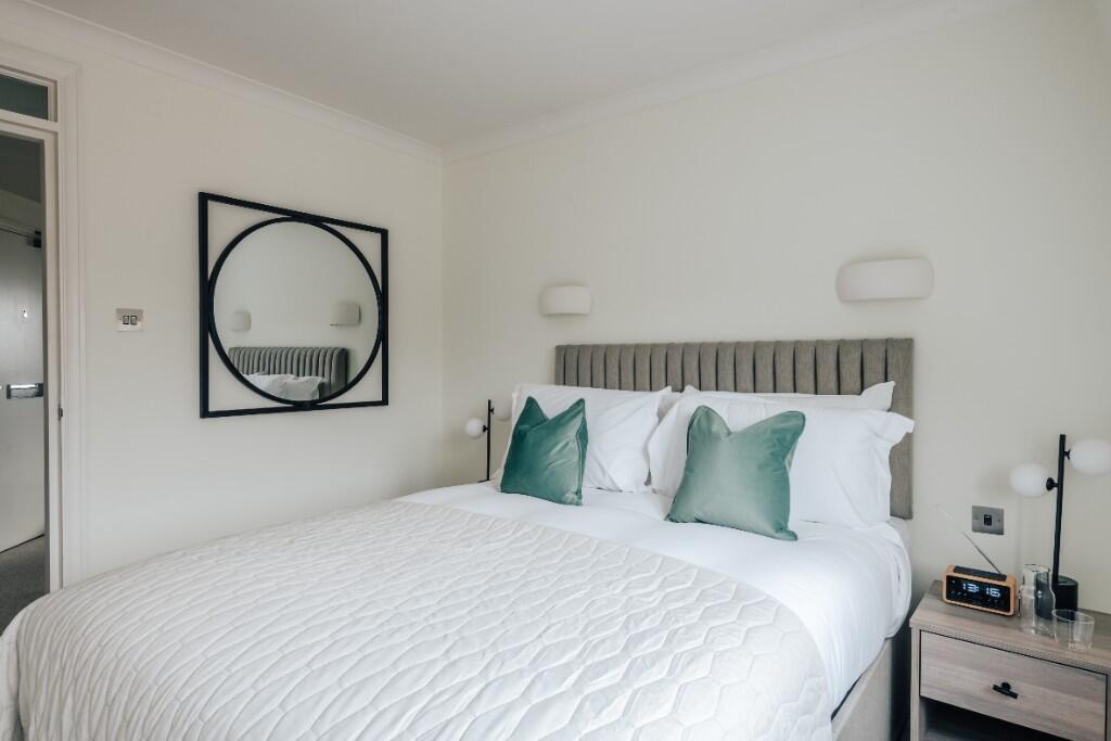2 bedroom serviced apartment for rent