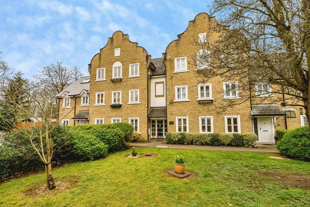 Main image of property: Upton Park, Slough