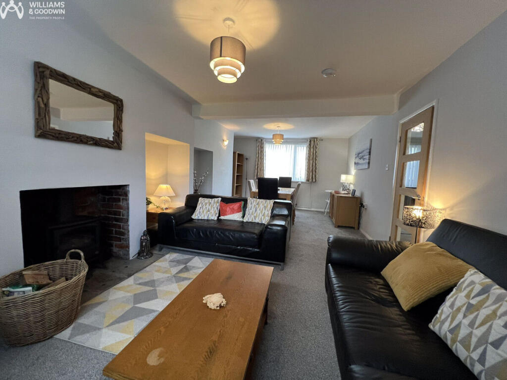 Trem Y Mor, Rhosneigr, Anglesey, LL64 photo 3