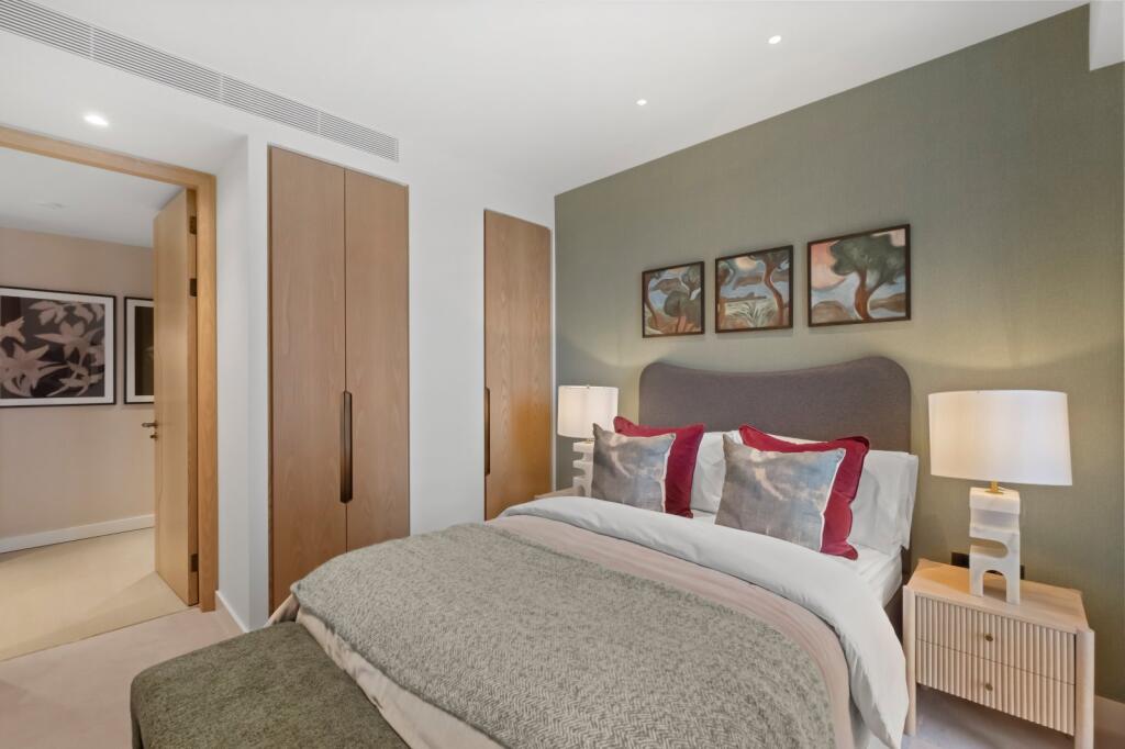 Apartment in London - View 5
