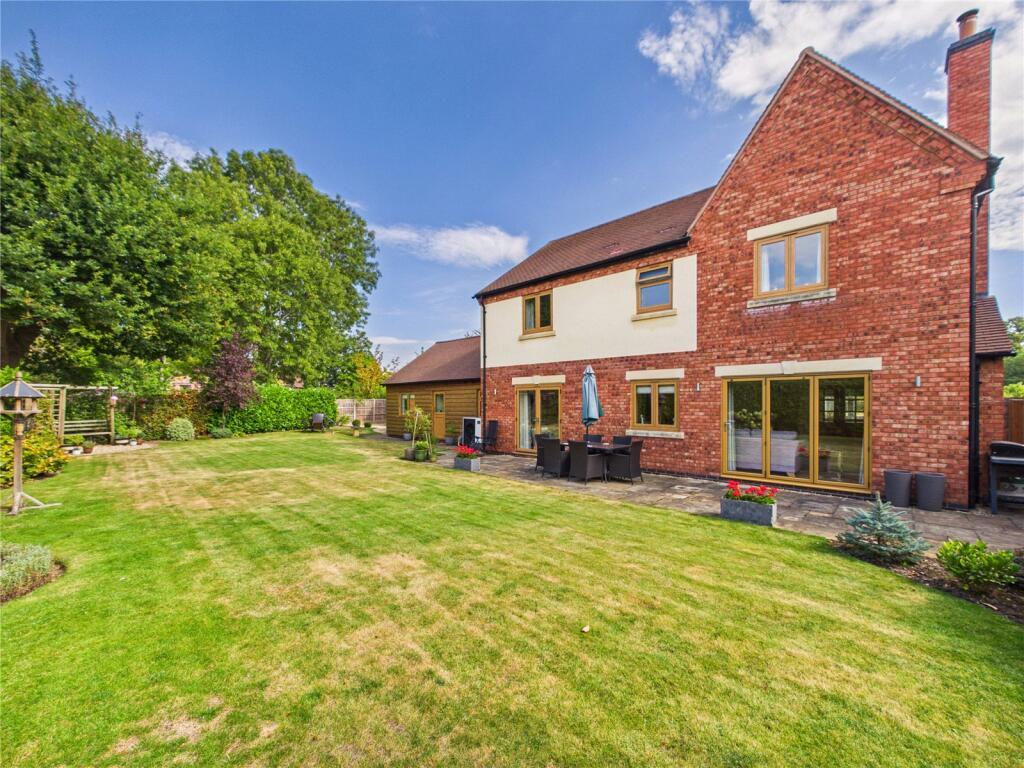 House in Malvern Hills, Hanley Castle - View 5
