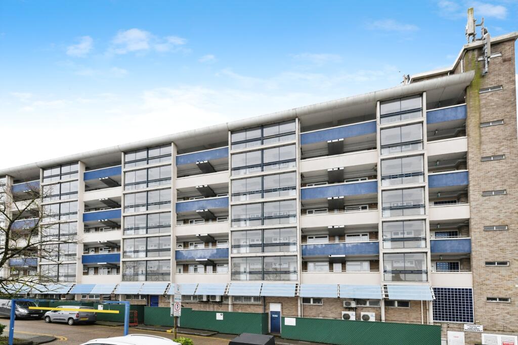 Main image of property: The Vineyards, Great Baddow, Chelmsford, Essex, CM2