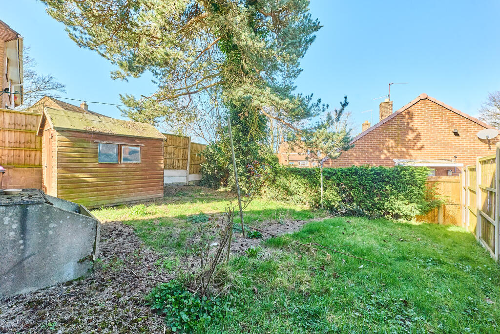 100 Pool Meadow, Hadley, Telford, Shropshire TF1 5RP photo 3