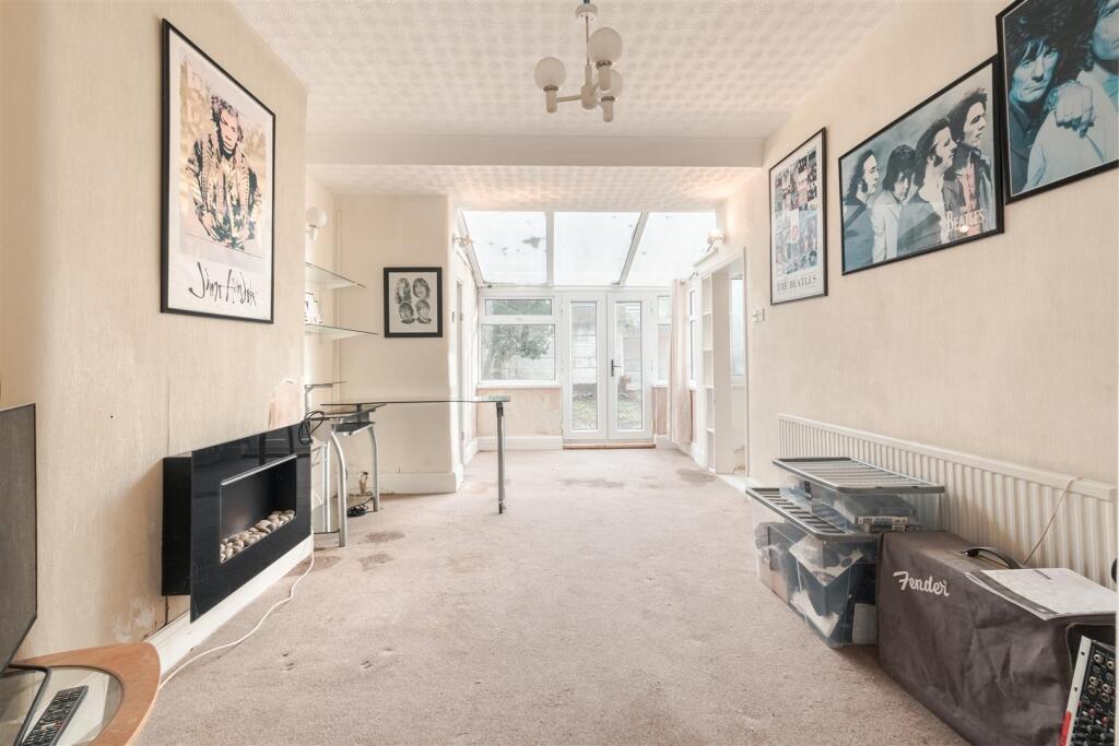 House in Lancaster - View 4