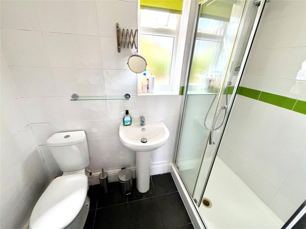 Fleets Lane, Poole, Dorset, BH15 photo 5