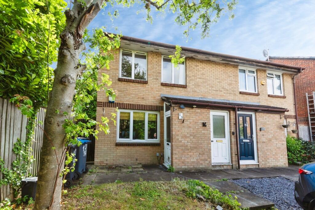 Main image of property: Davies Close, London, CR0