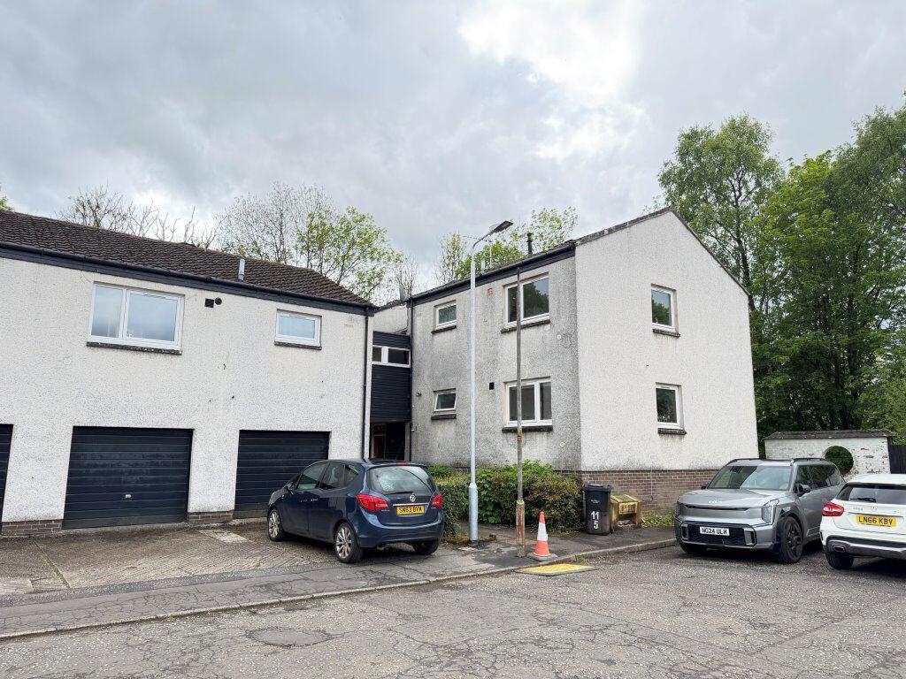 Main image of property: 2/3 Bedroom U/F apartment @ Iddesleigh Ave, G62