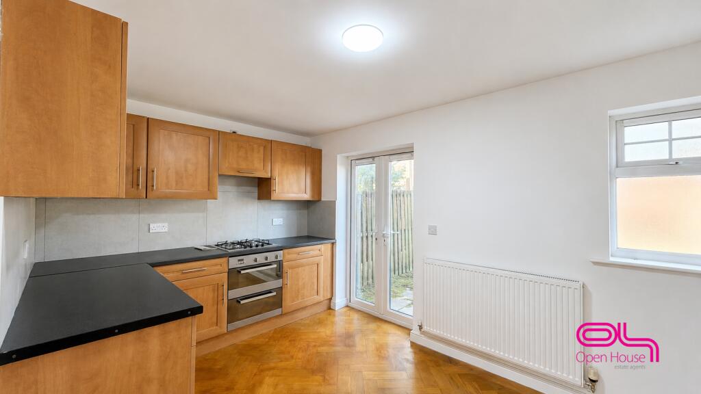 House in Bolton, Fernhill Gate - More