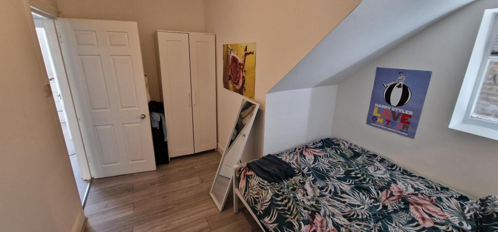 2 bedroom ground floor flat for rent