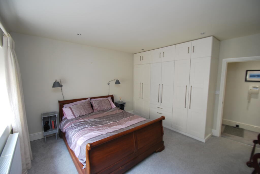 Apartment in Bath, Walcot - More