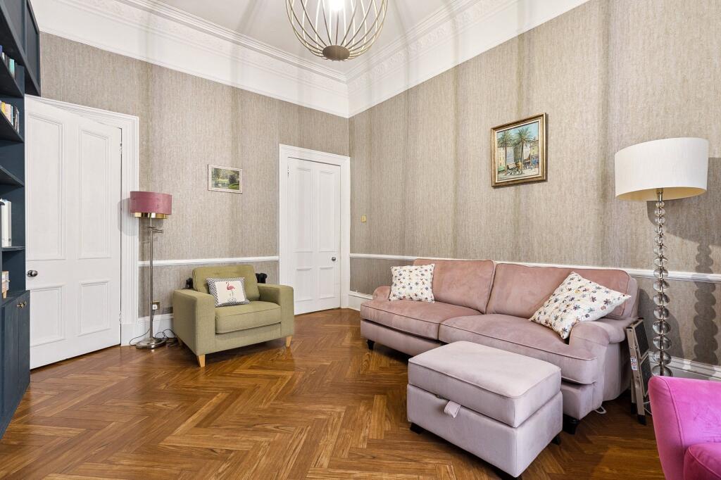 Apartment in Glasgow - View 4