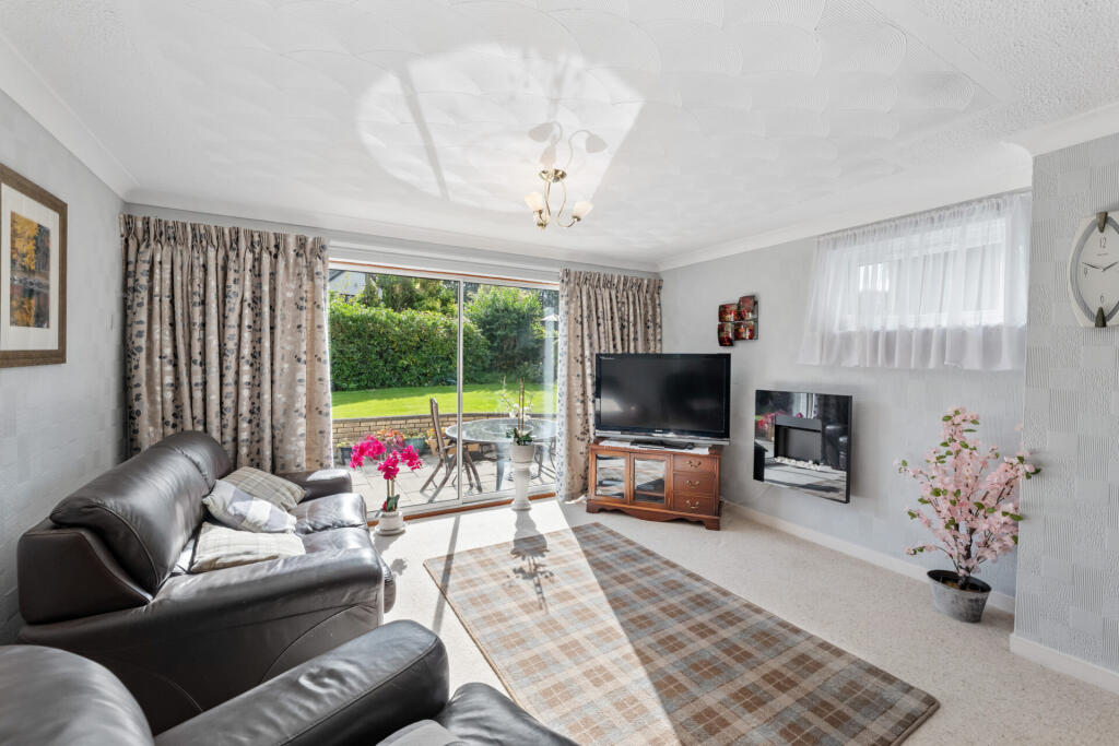 106, Speirs Road, Bearsden, Glasgow photo 4
