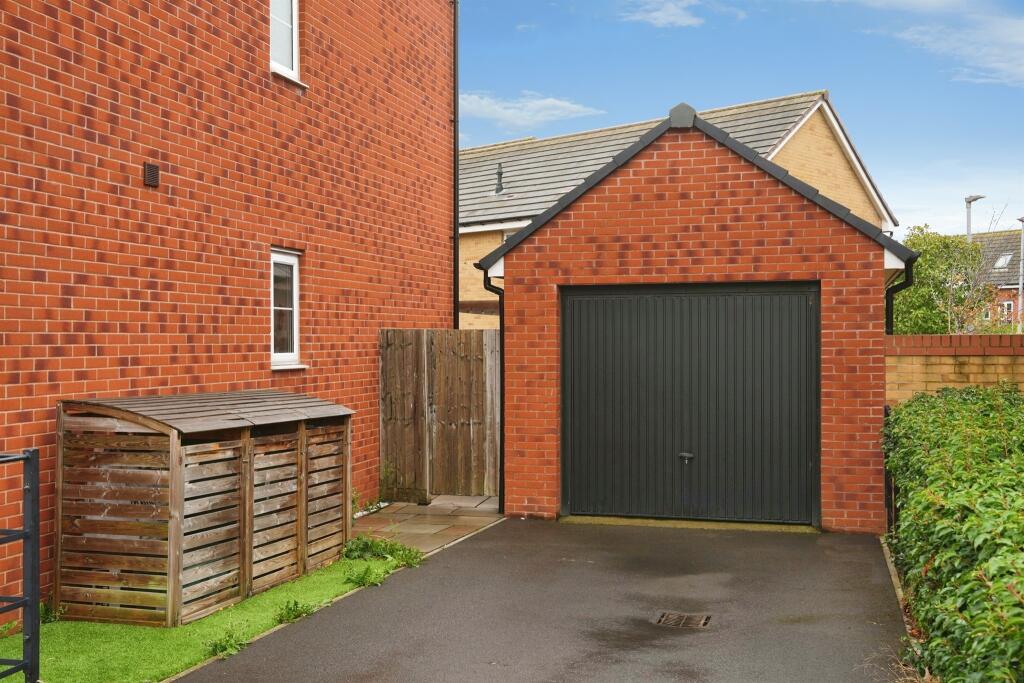 House in Bristol - View 3