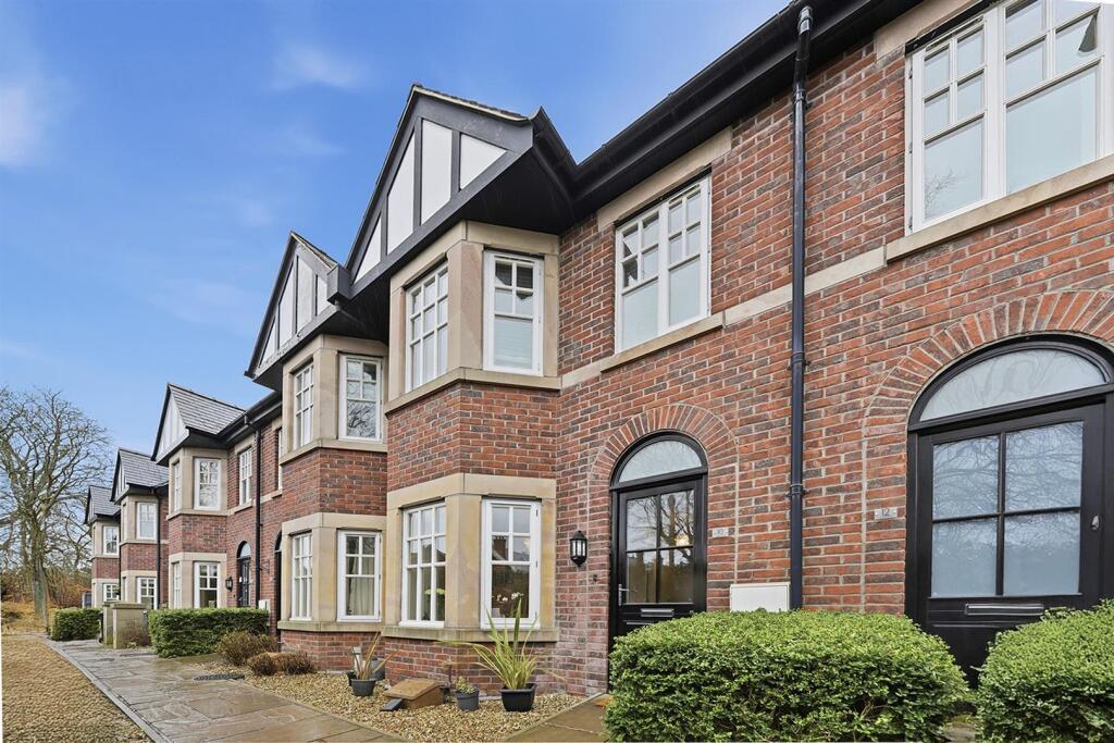 Main image of property: Victoria Road, Macclesfield