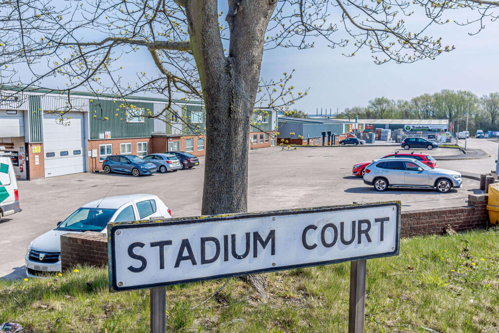 Gallery Image #7 for gbstad01 - Stadium Court Trading Estate - 1634