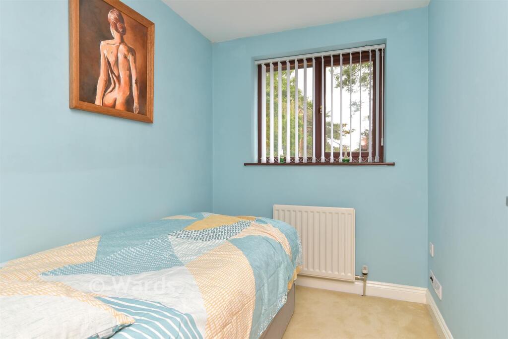 House in Tonbridge - More