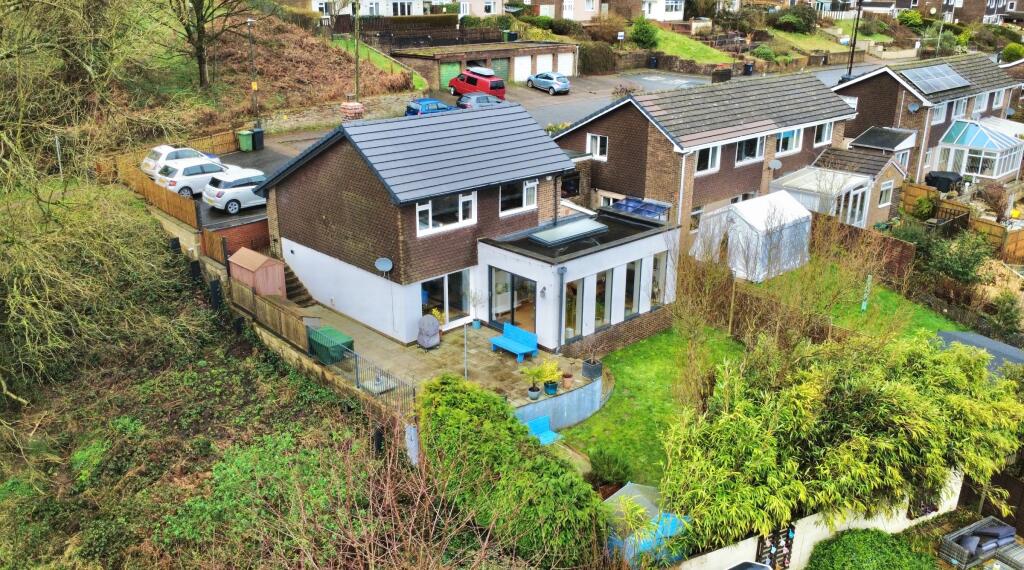 Main image of property: The Crescent, Mitcheldean