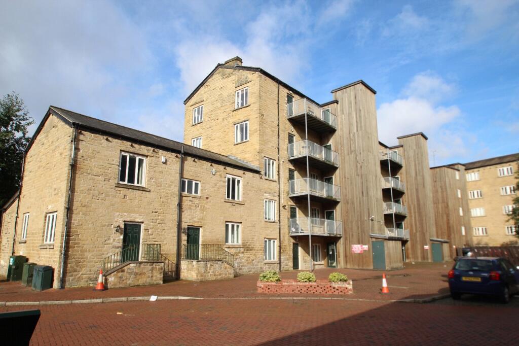 Main image of property: Carr Mills, Buslingthorpe Lane, Leeds, Yorkshire, LS7