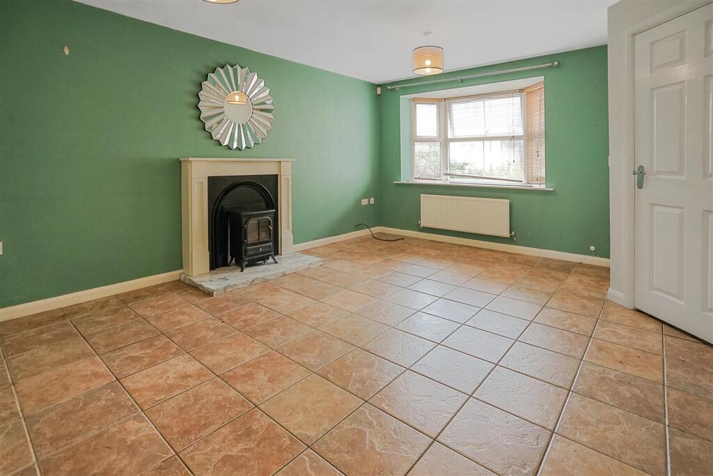Little Mill Close, Barlestone photo 3